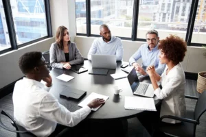 إدارة المخاطر والتأمين