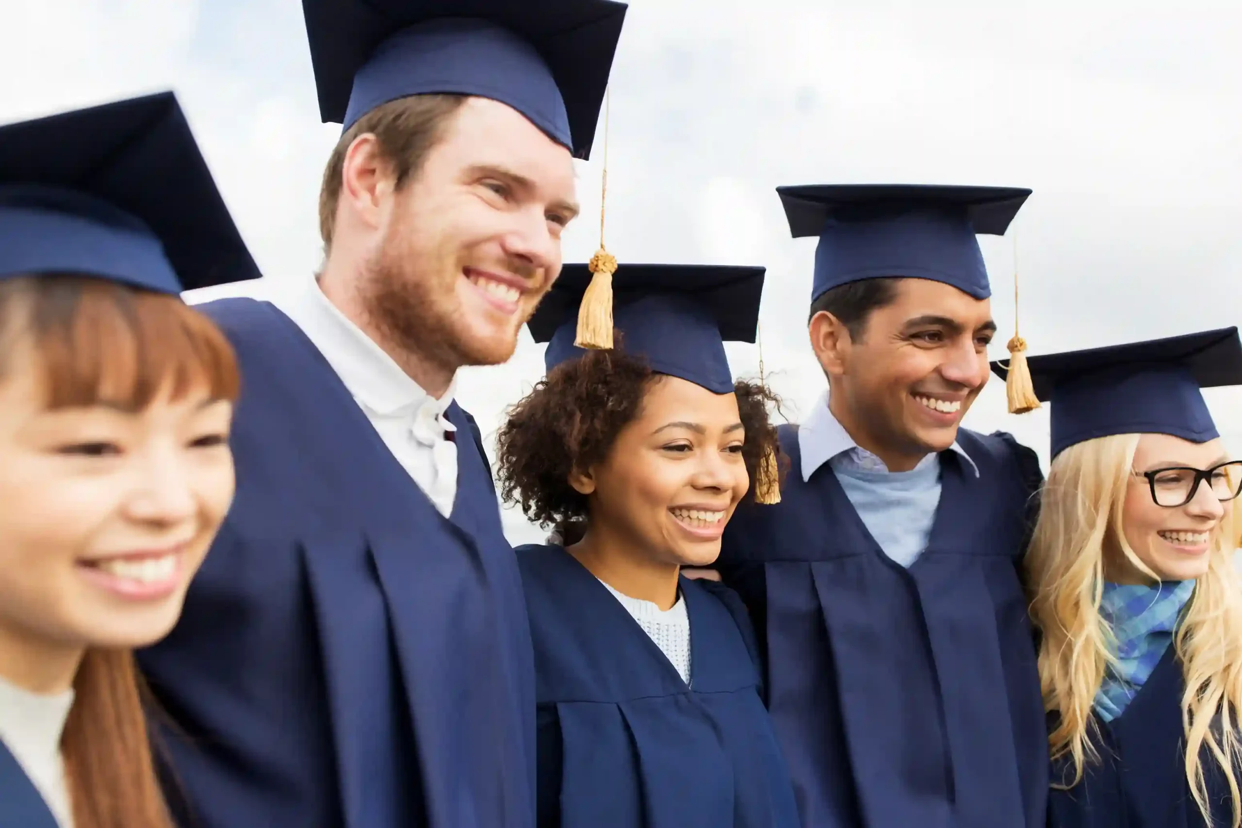 مجتمع خريجين دولي ومتواصل-جامعة فيرتكس